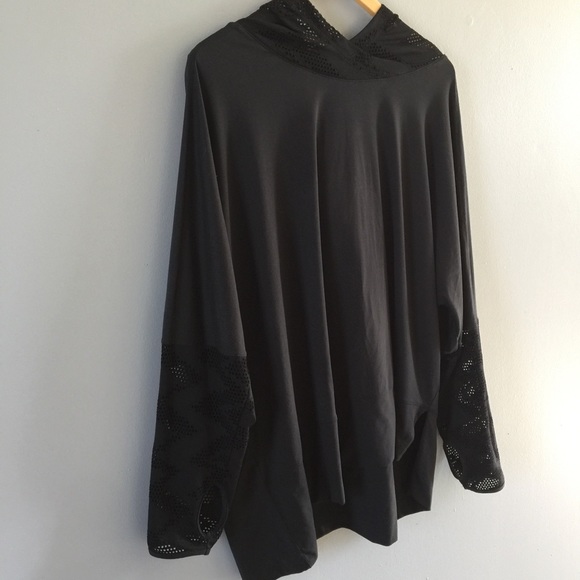 LUKKA LUX Hooded Pullover With Thumbholes Sleeves - Picture 3 of 8